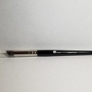 glominerals Angled Eye Brush Flat Headed Black